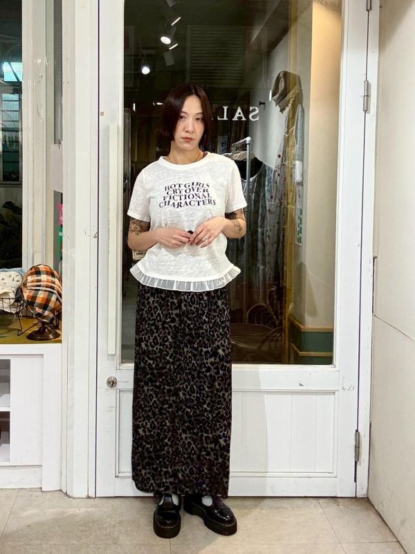 下擺拼接側抓皺短袖上衣 