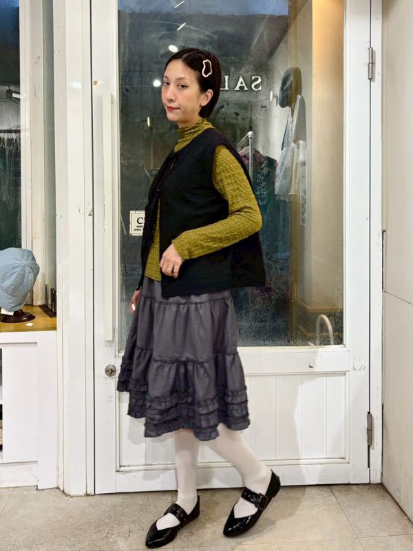 鏤空蕾絲綁帶背心 