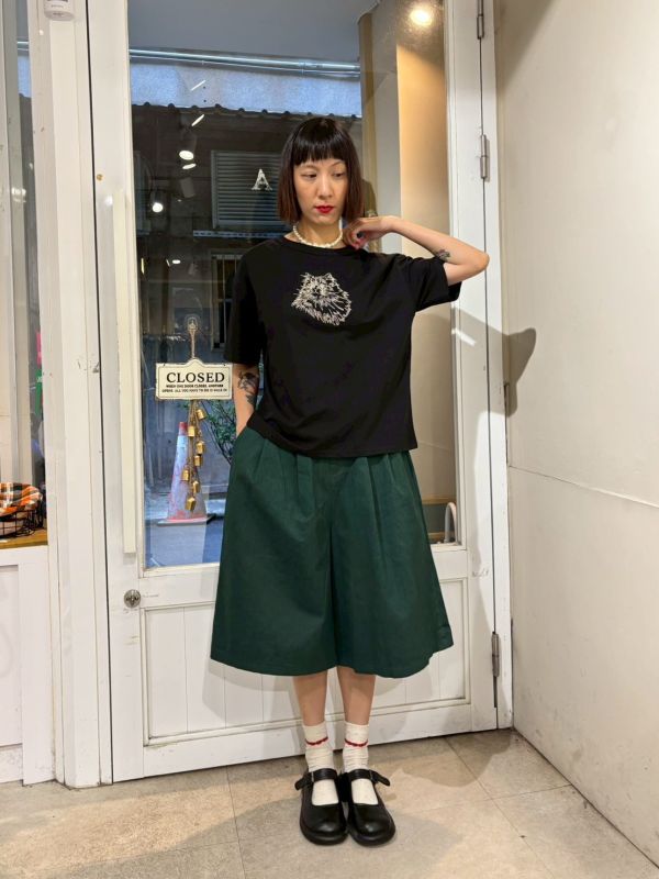 長毛貓咪刺繡短tee 