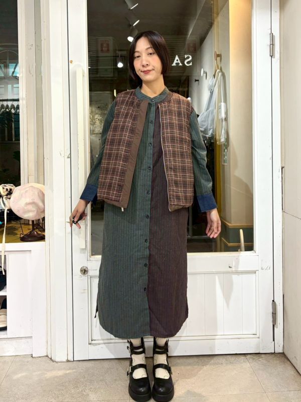 鋪棉棕色內格紋雙面穿背心 