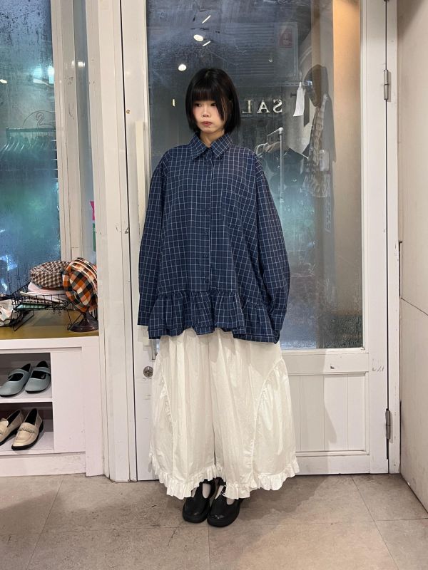 格紋下擺花邊長袖襯衫 