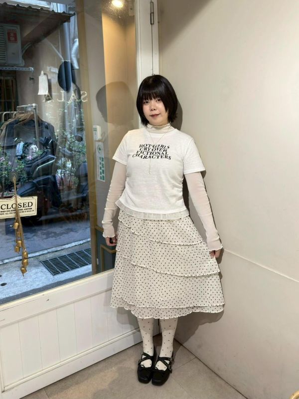 點點斜邊荷葉下擺鬆緊腰五分裙 