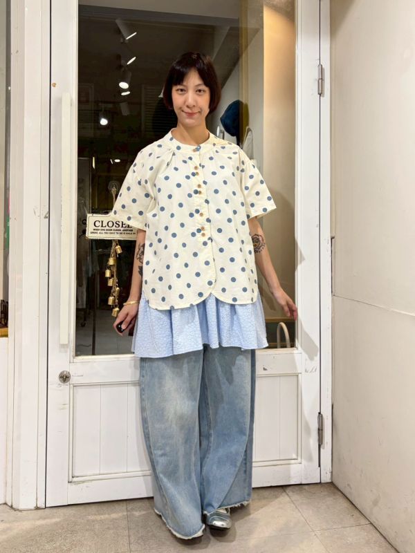 藍波點圓領下擺圓弧襯衫 