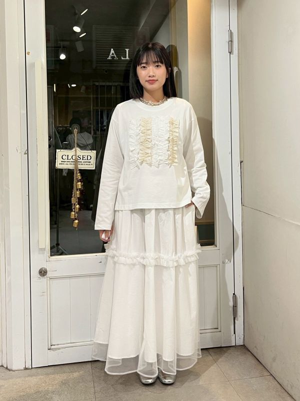 日系胸前荷葉摺邊上衣 