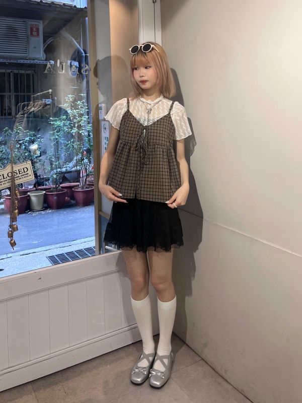 吊帶傘擺格紋背心 