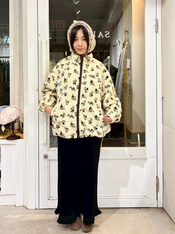 滿版花絨毛外套 