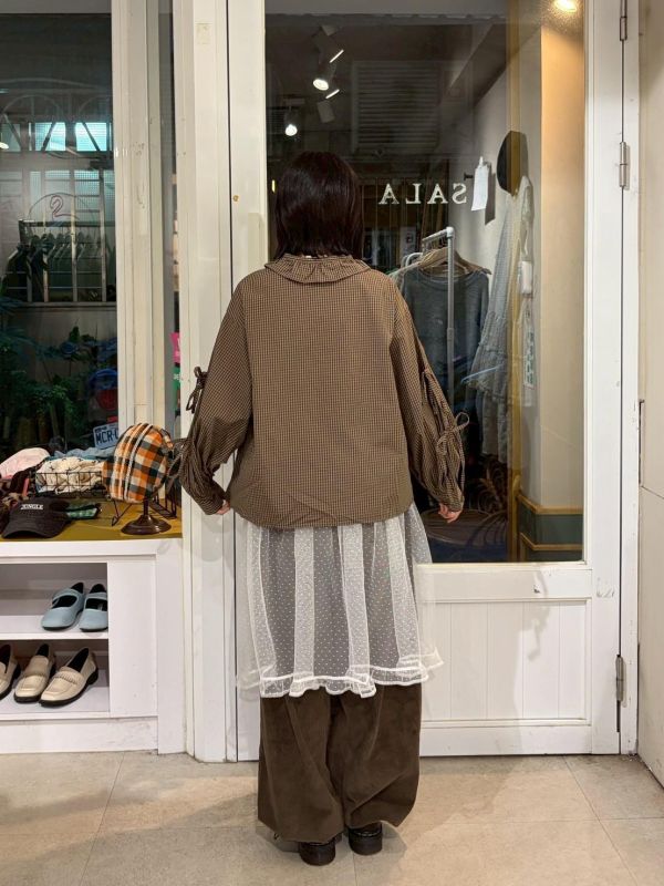 袖子蝴蝶結綁帶荷葉領格紋襯衫 