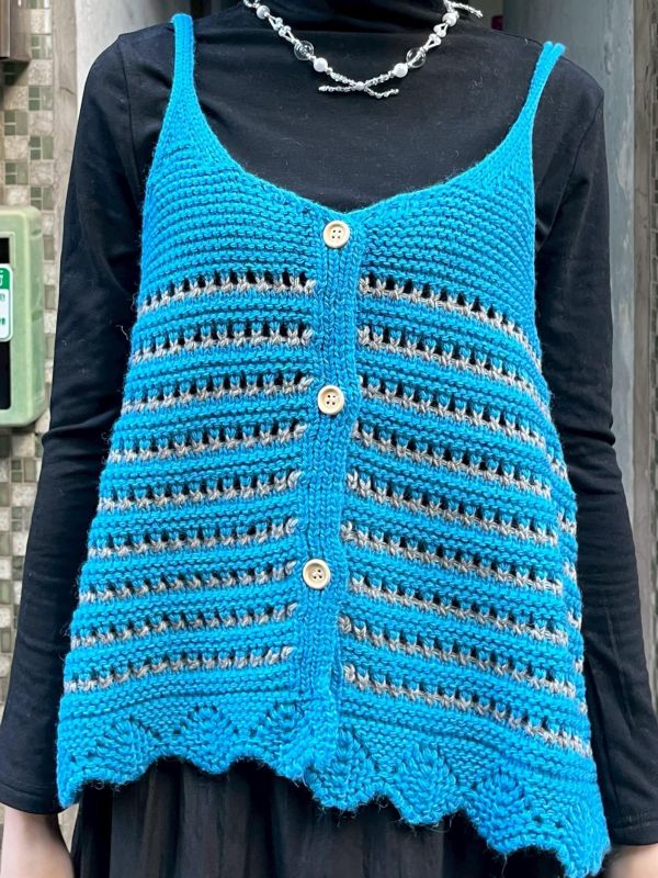 粗毛線針織撞色鈕扣背心 