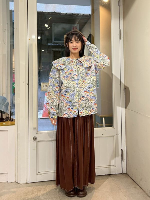 蠟筆彩繪小村莊大翻領襯衫 