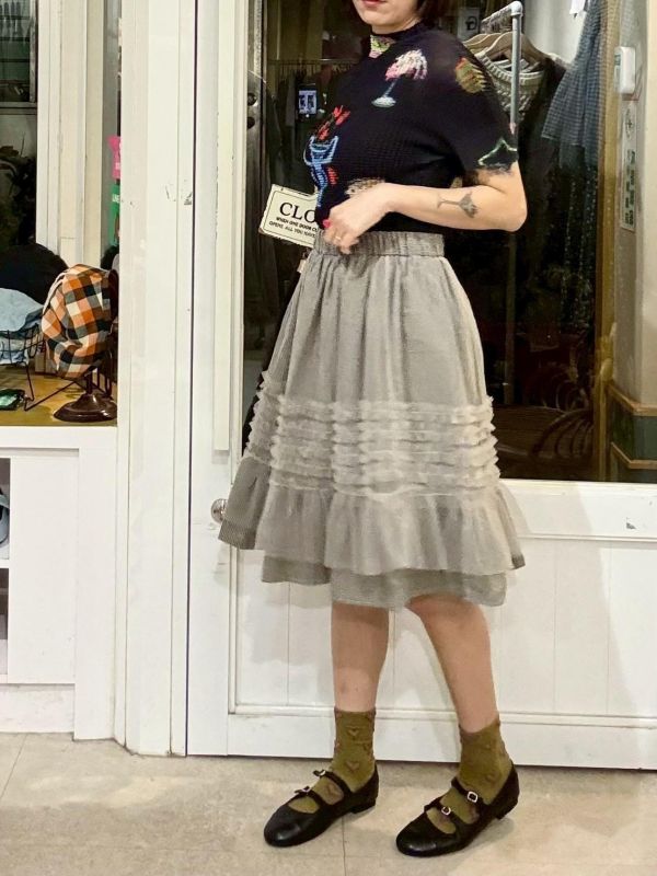 內層細格子外層蛋糕五分紗裙 