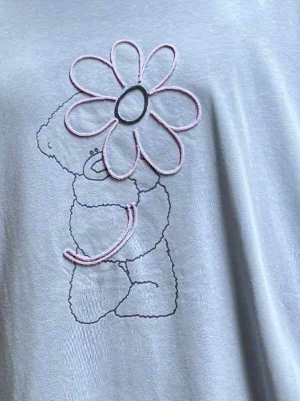 熊與立體花tee 