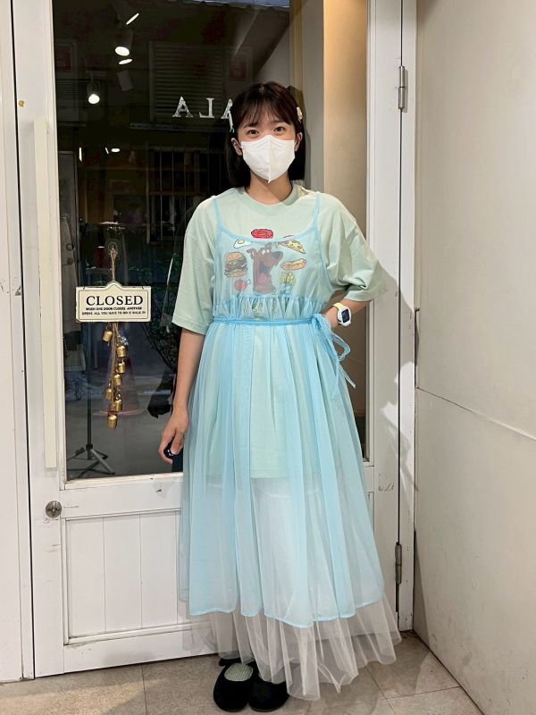 肩綁帶透紗外罩裙 