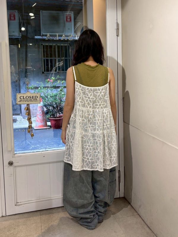 花花網格鏤空側綁帶吊帶蛋糕背心 