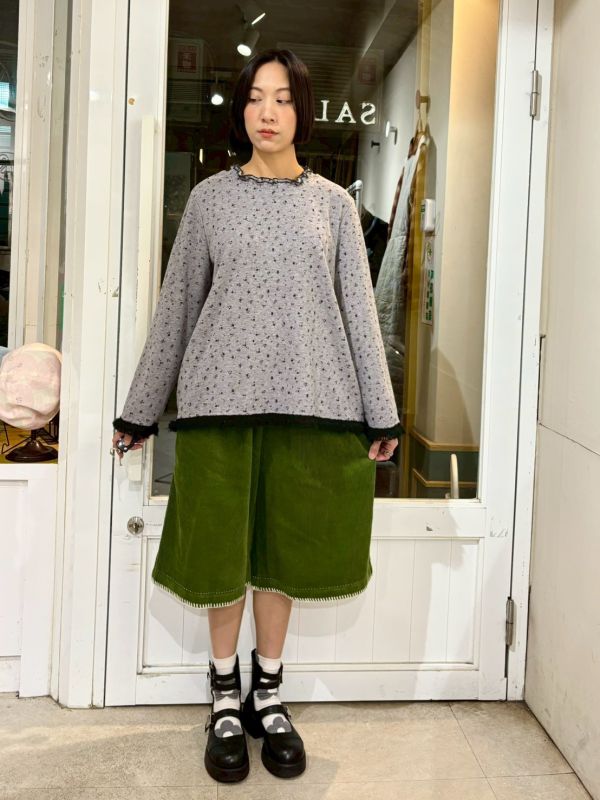 抽鬚滾邊小碎花上衣 