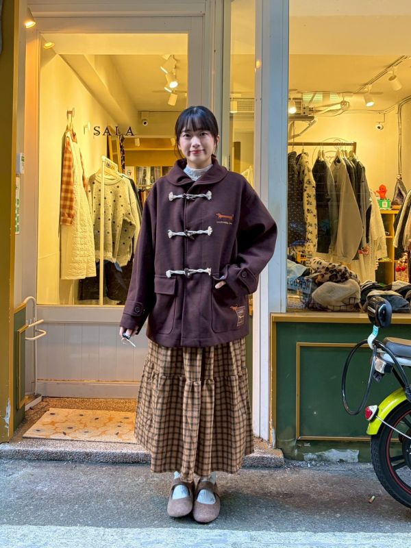 臘腸狗刺繡牛角釦羊毛大衣外套 