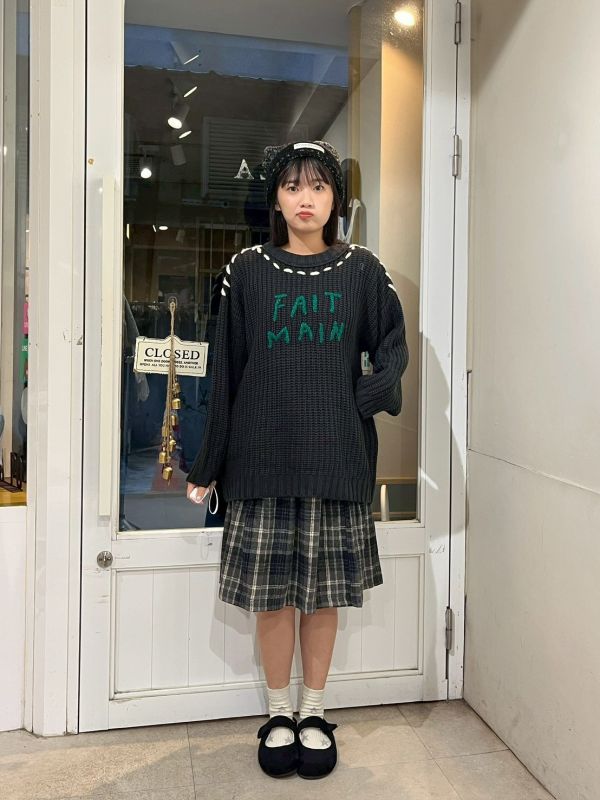 撞色立體粗毛線造型毛衣 