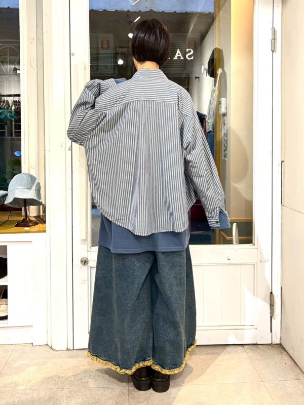 藍色條紋立體口袋襯衫 