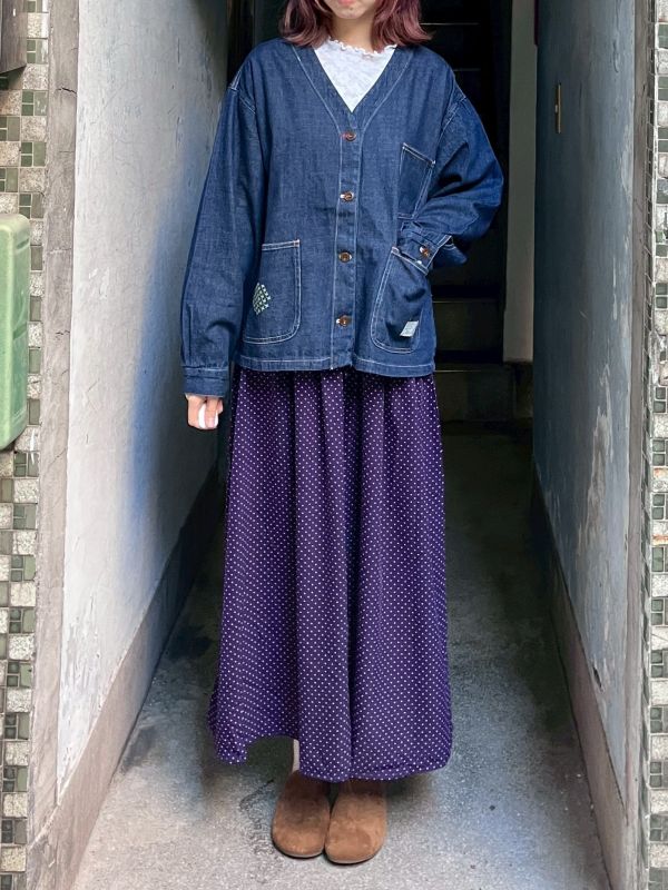 刺繡布標牛仔排扣開襟外套 