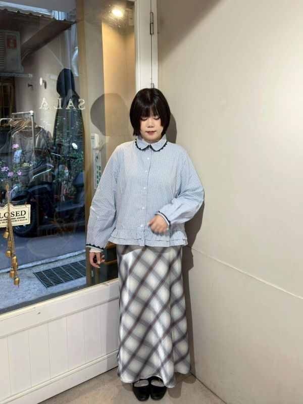 蕾絲花邊領荷葉下擺格紋長袖襯衫 