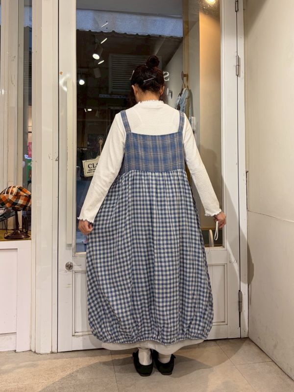 大小格紋拼接花苞木釦吊帶裙 