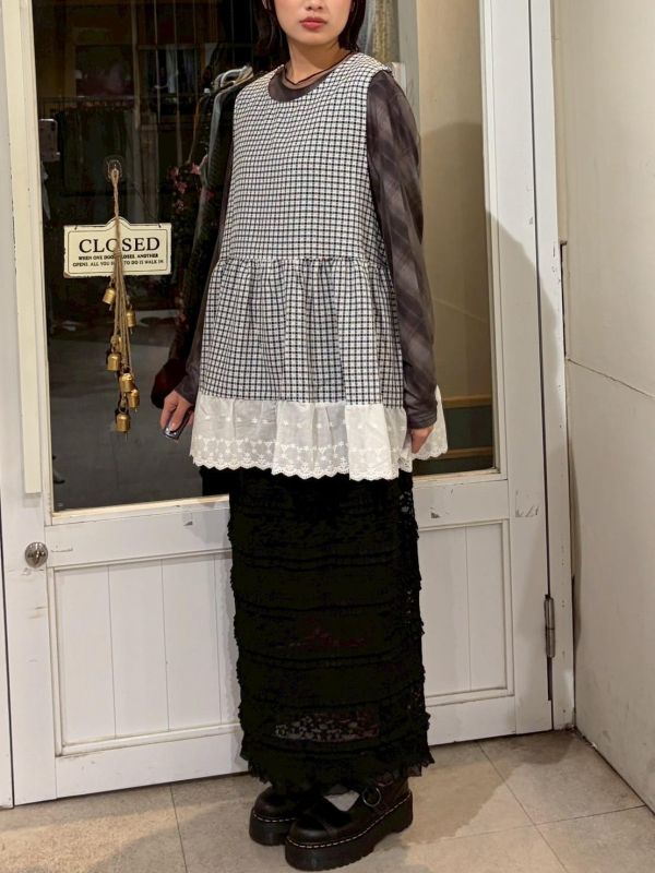 格紋拼接蕾絲下擺背心洋裝 