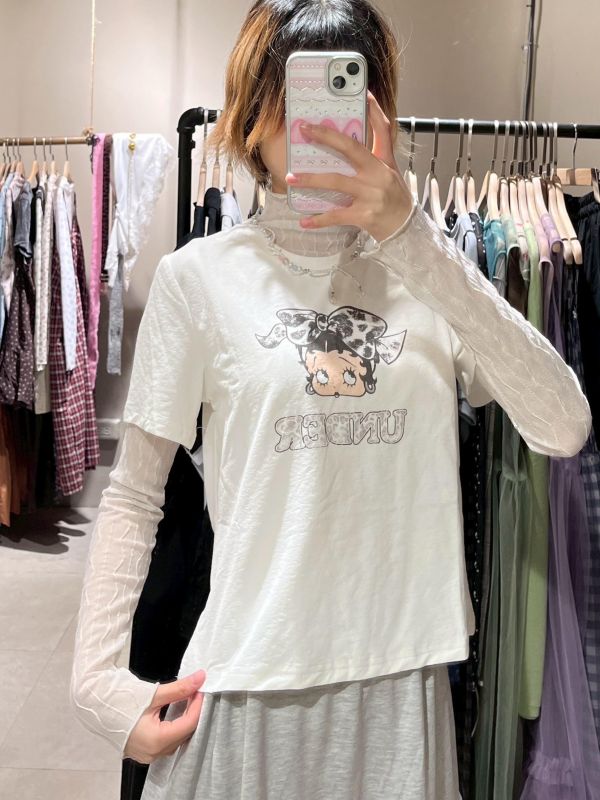 貝蒂短版修身短袖上衣 