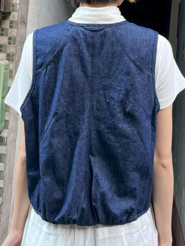 牛仔工裝設計感綁帶背心 