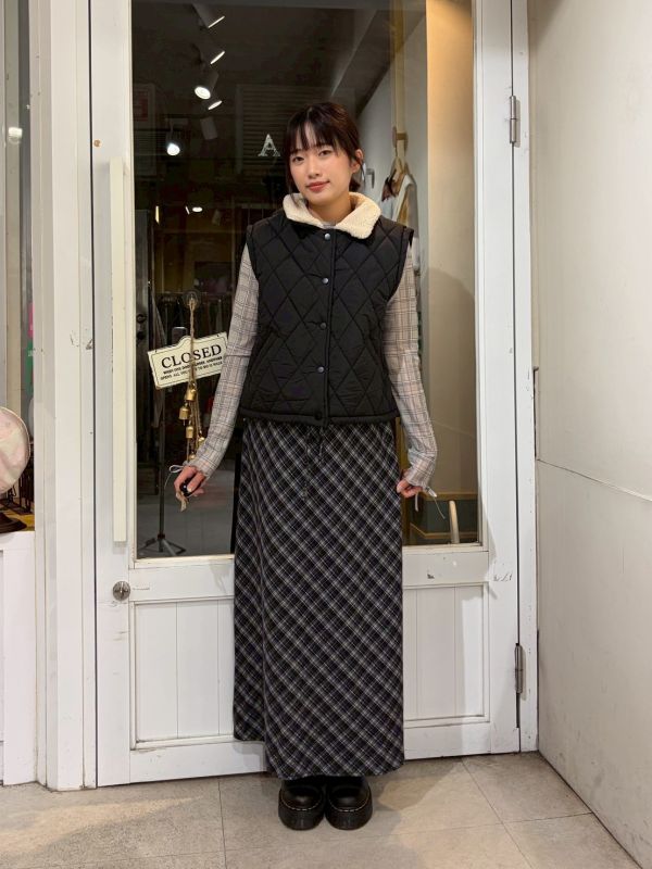 菱紋撲面泰迪熊毛毛翻領短版背心 