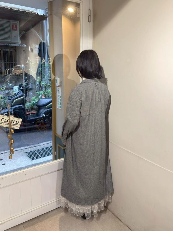 抓皺收腰設計排扣長袖洋裝 