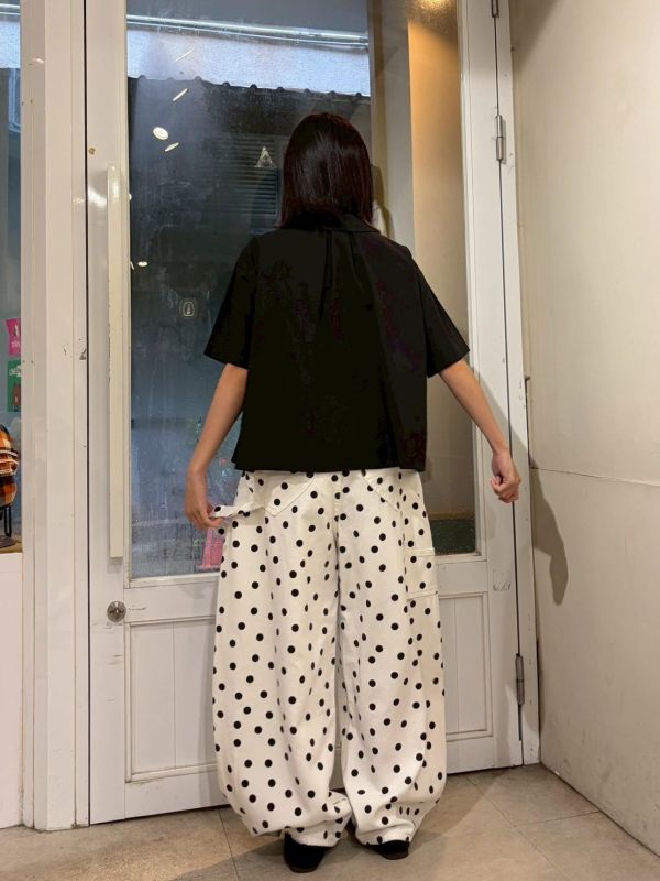 打褶立體點點車線襯衫 