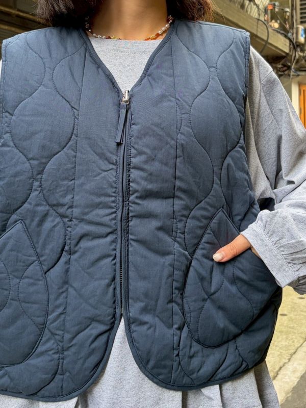 雙面穿絎縫葫蘆紋x素面翻蓋口袋背心 