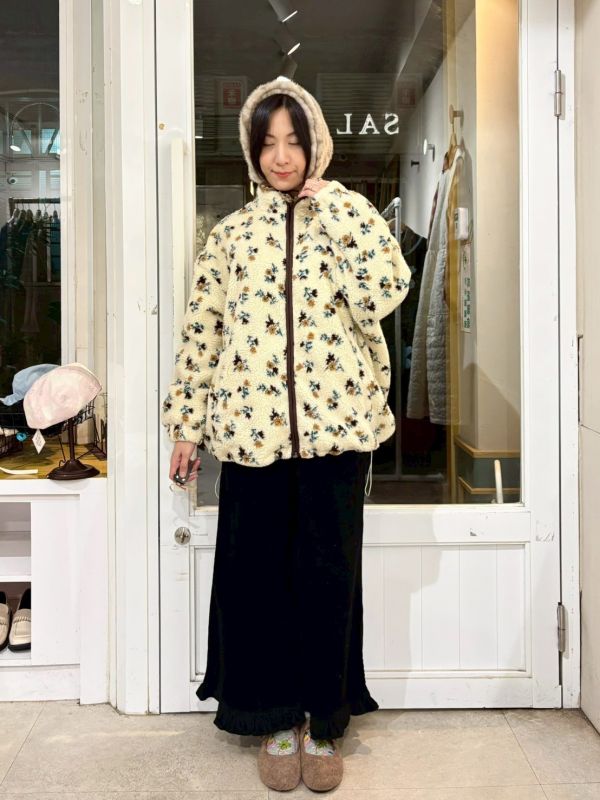 滿版花絨毛外套 