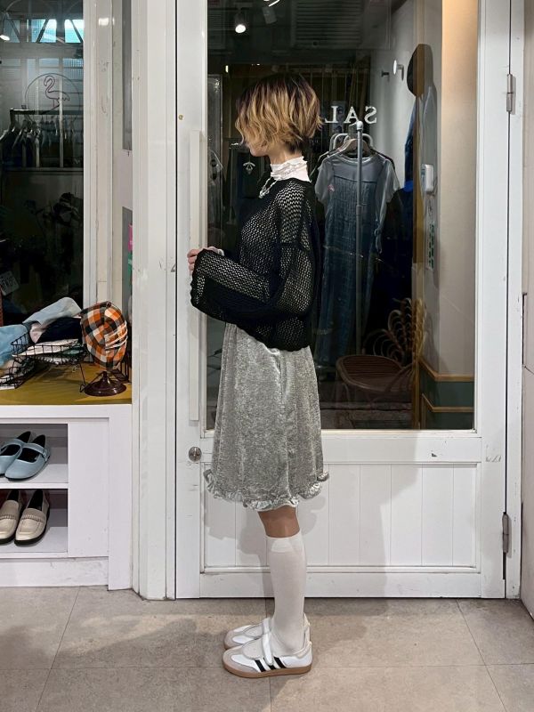 鏤空網格花花針織短版長袖上衣 