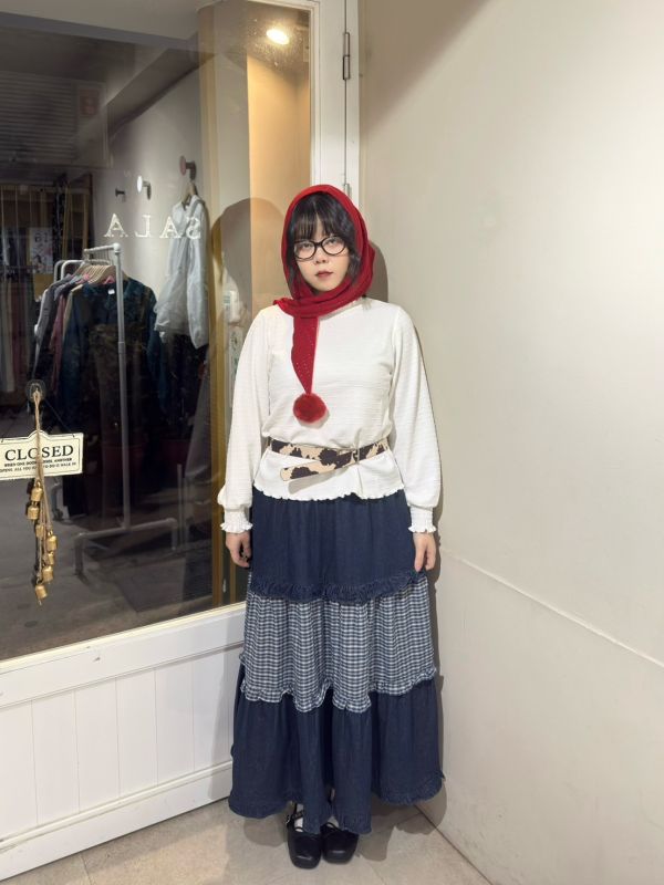 滾邊領鬆緊袖口長袖上衣 