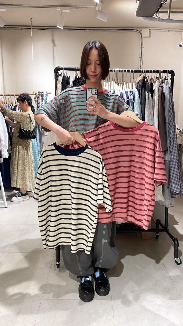 立體條紋滾邊撞色Tee 