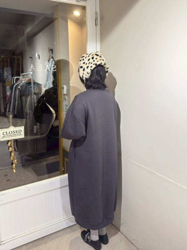 棉質加絨寬鬆繭型長洋裝 