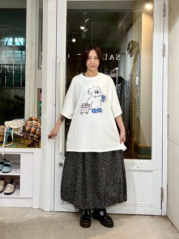 手繪感小狗tee 