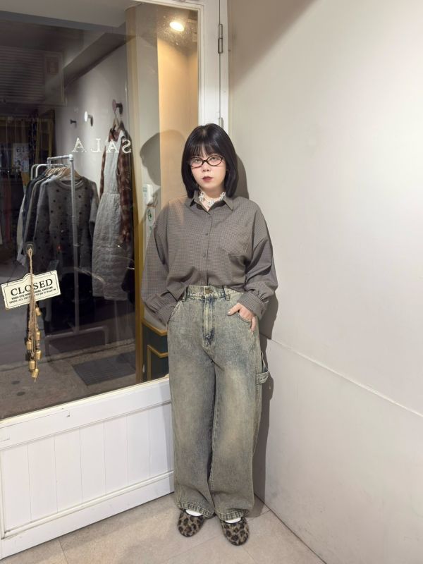 水洗後鬆緊腰口袋拼接小標牛仔長褲 