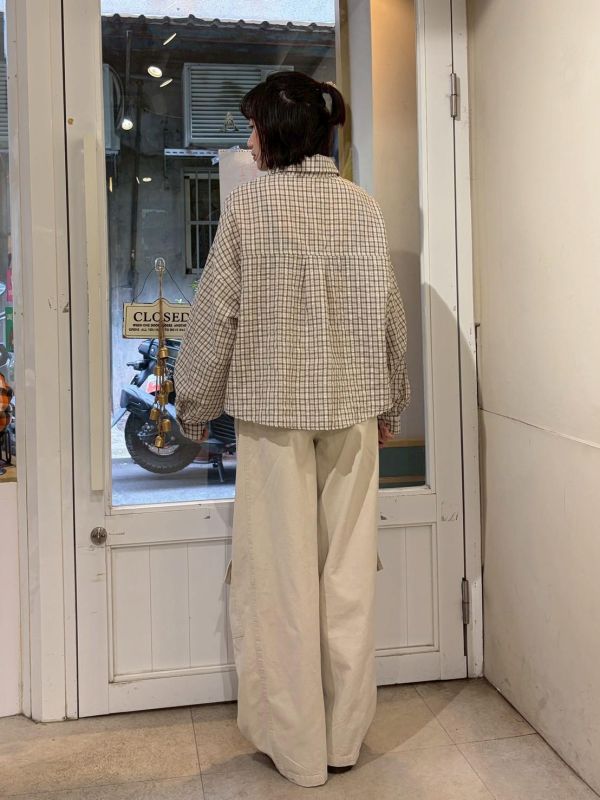 格紋前短後長襯衫 