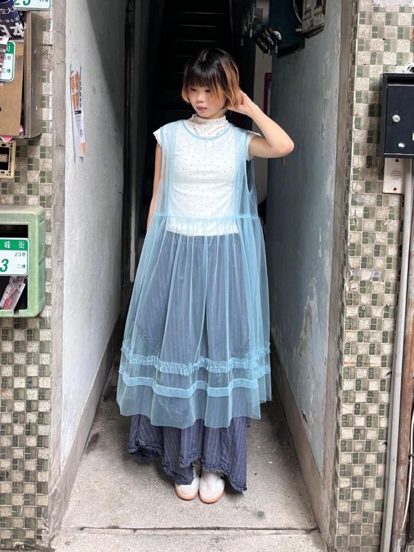 單色寬版紗背心洋裝外罩 