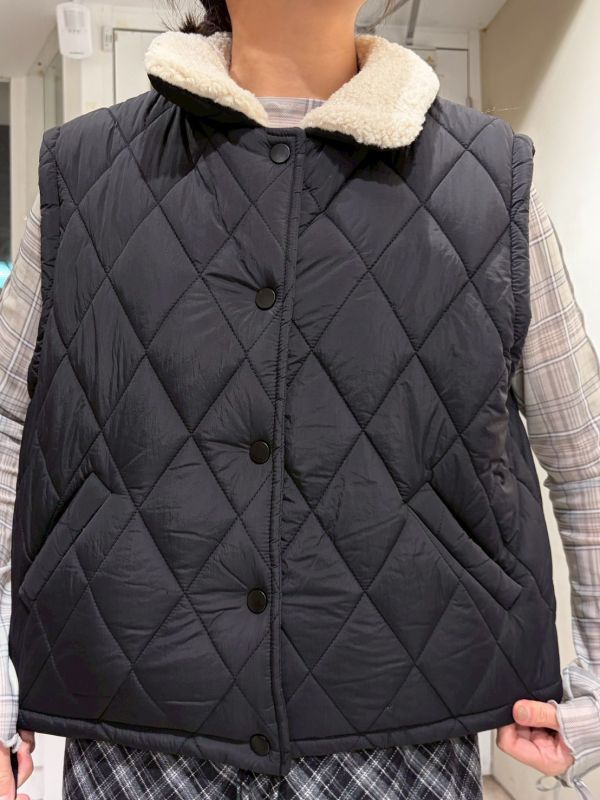 菱紋撲面泰迪熊毛毛翻領短版背心 