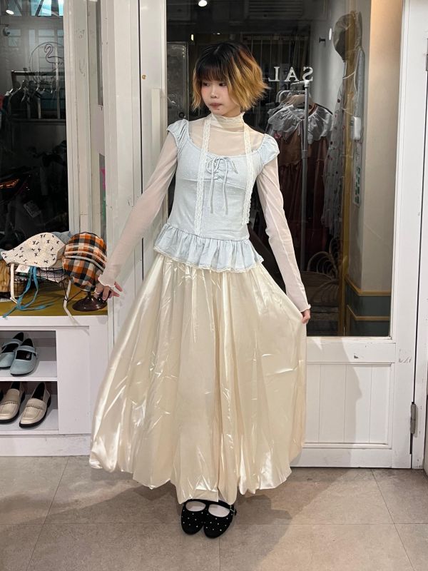 波點蕾絲抓皺彈力娃娃袖上衣附蕾絲綁帶 