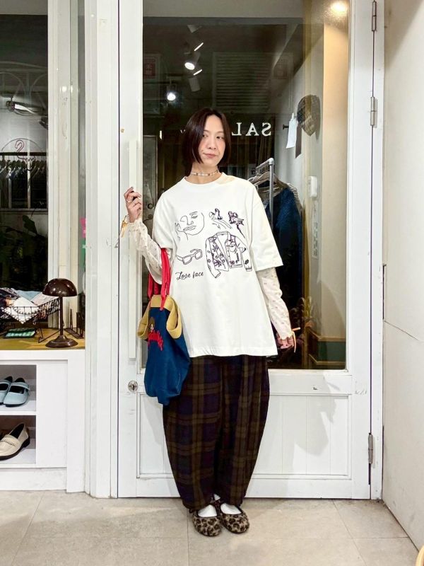 外套眼睛鞋子刺繡tee 