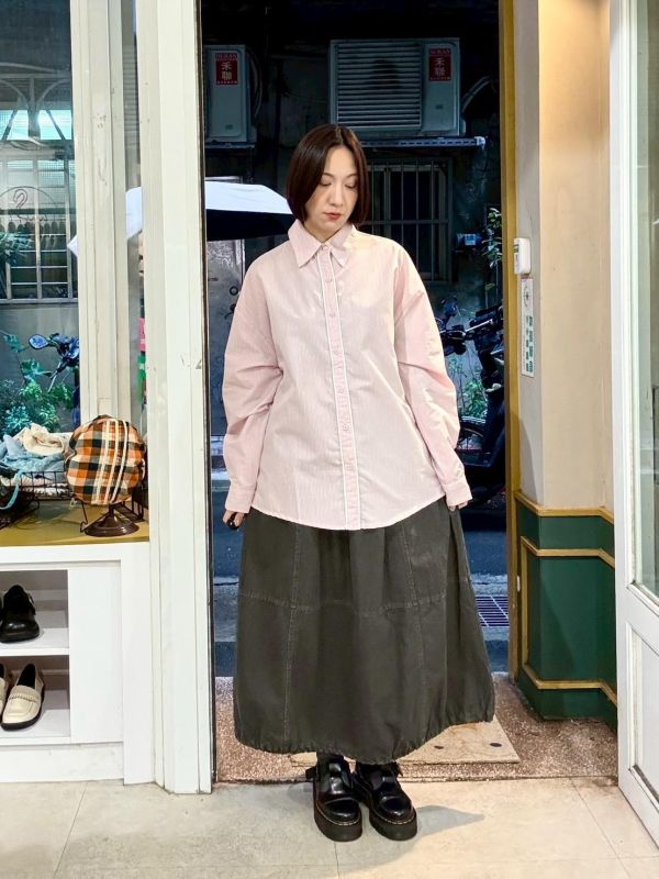 下擺抽繩花苞裙 