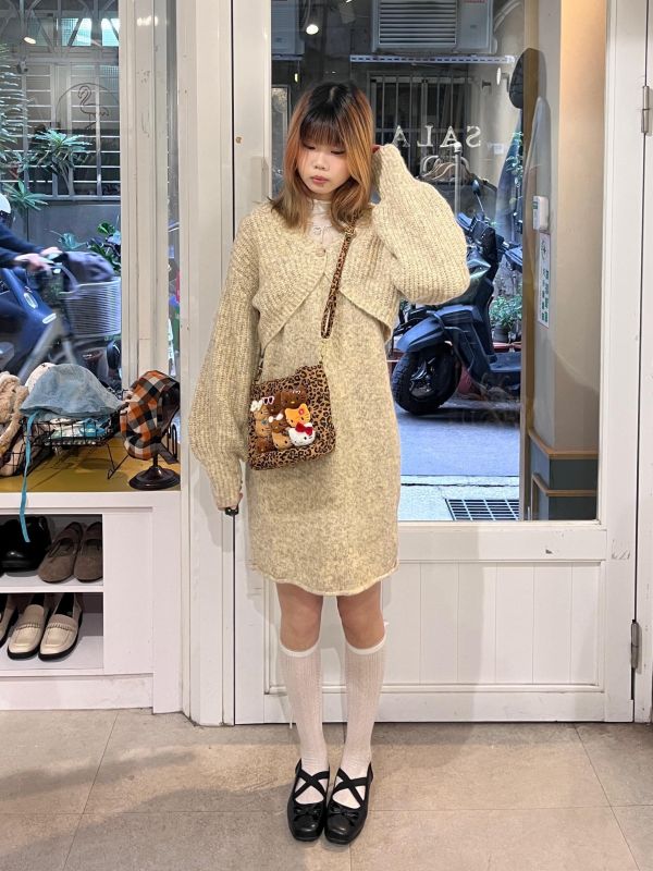 混線針織罩衫+吊帶洋裝兩件套 