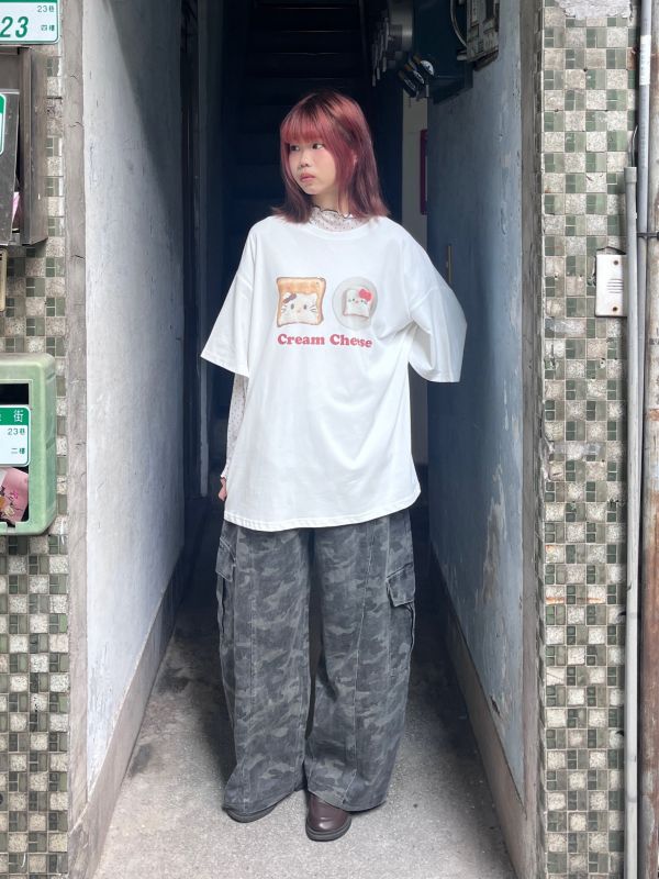 迷彩牛仔工裝口袋彎刀長褲 