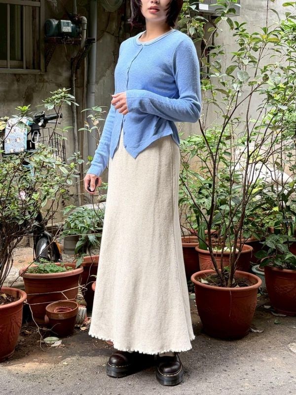 下擺倒V側邊抽皺針織排扣小外套 