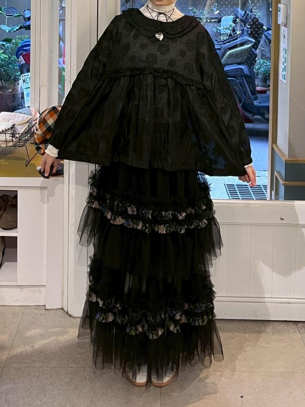 雙層領透紗滿版花花壓紋襯衫上衣 