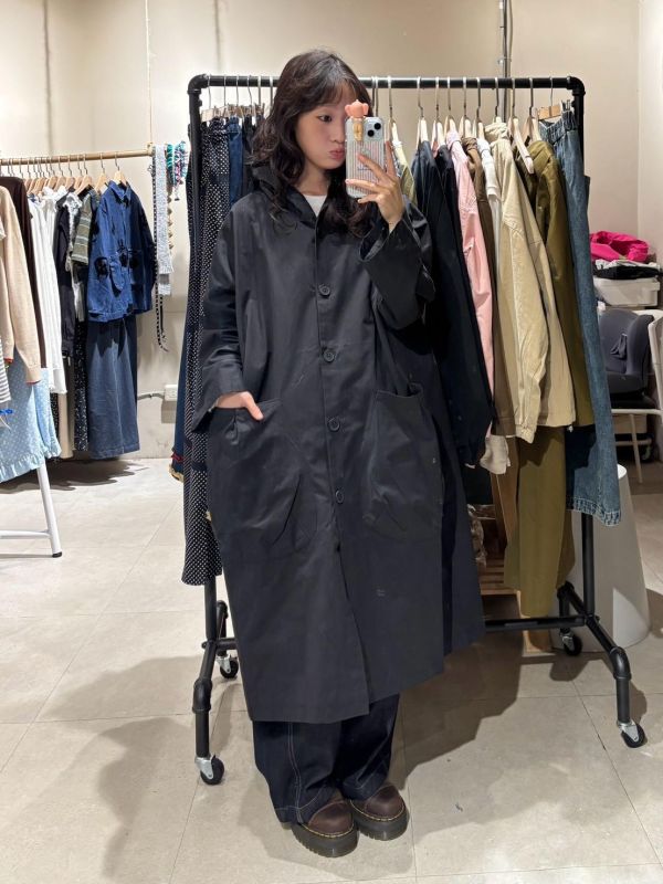 大口袋鈕釦連帽長版外套 