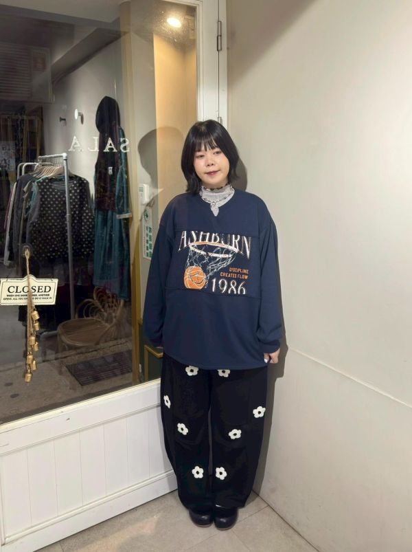 毛絨小花刺繡打褶棉褲 